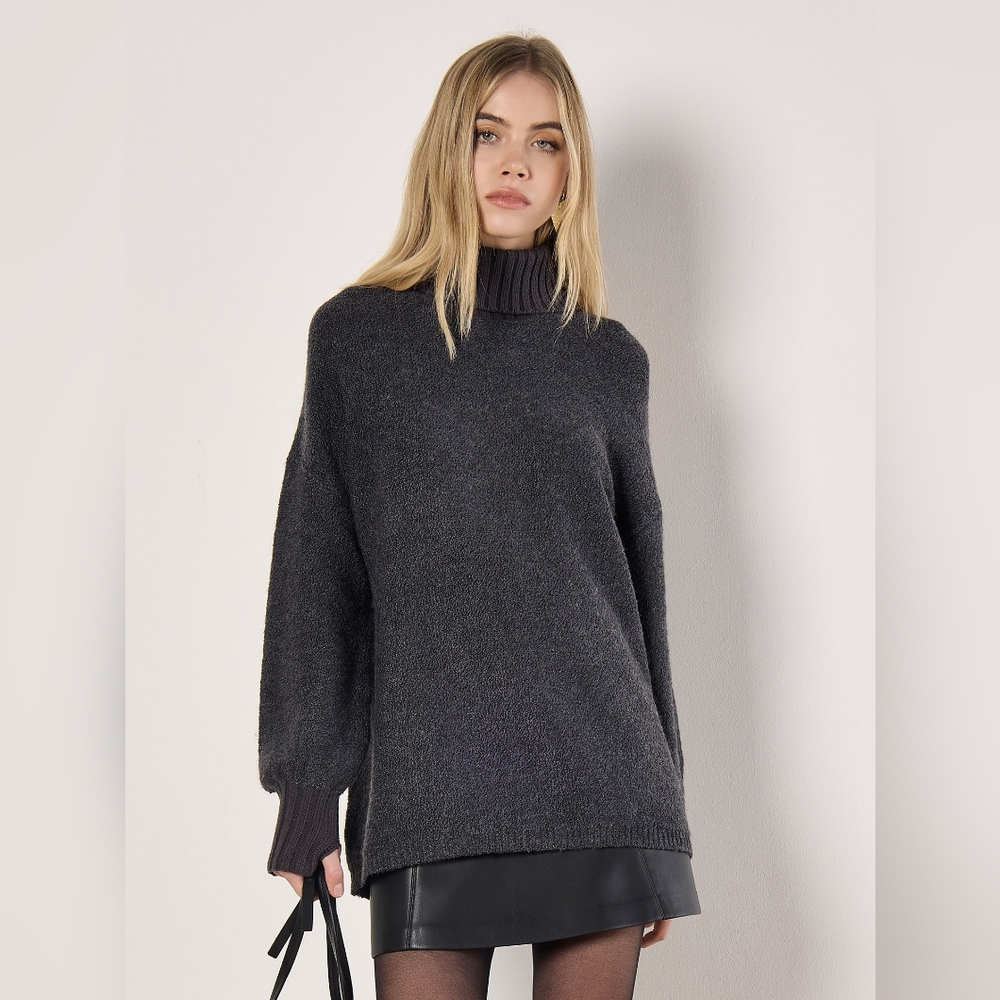 Textured Sweater - Picture 1 of 8